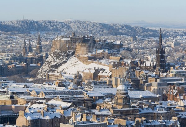 Edinburgh Castle & City from Salisbury Crags (snowy), Edinburgh Postcard