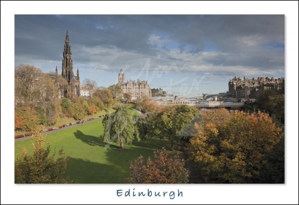 Scott Monument & Princes Street Gardens, Edinburgh Postcard